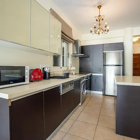 Villa Beachfront Larnaka Dhekelia With Pool *