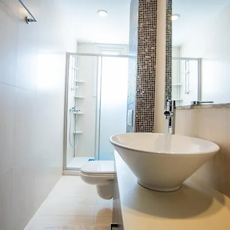 Beachfront Larnaka Dhekelia With Pool فيلة *