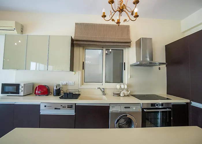 Beachfront Larnaka Dhekelia With Pool