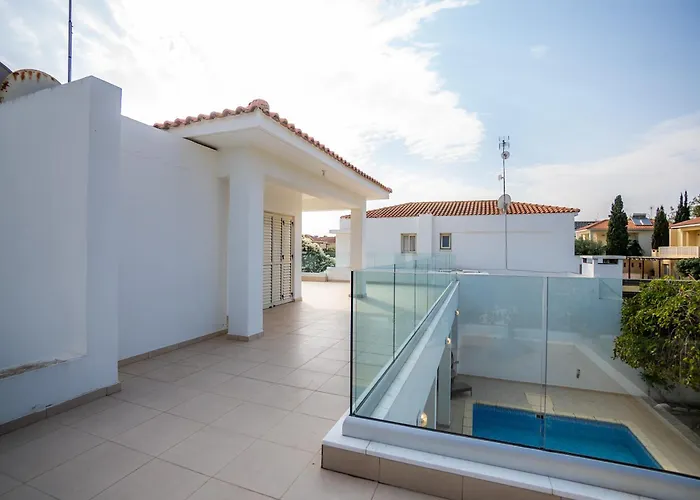 Вилла Beachfront Larnaka Dhekelia With Pool